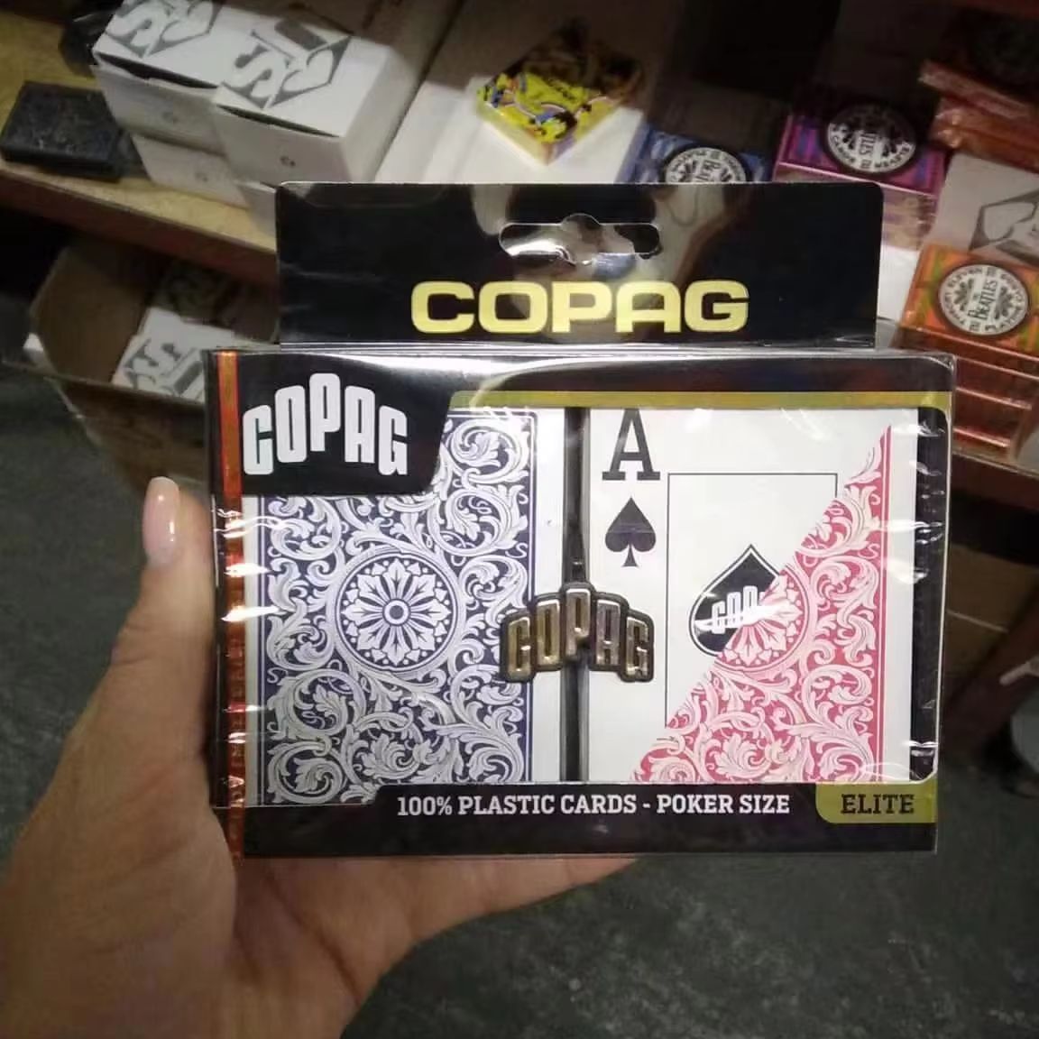 Cartes de poker marquées Copag - Board Game Viral avis et prix