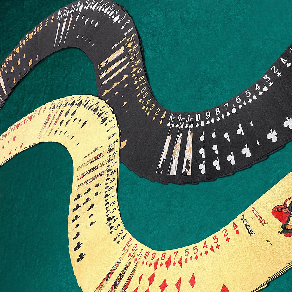 Cartes à jouer imperméables en - Board Game Viral avis et prix